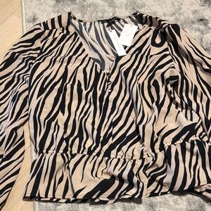 Sanctuary Black and White Ruched Long Sleeve Blouse